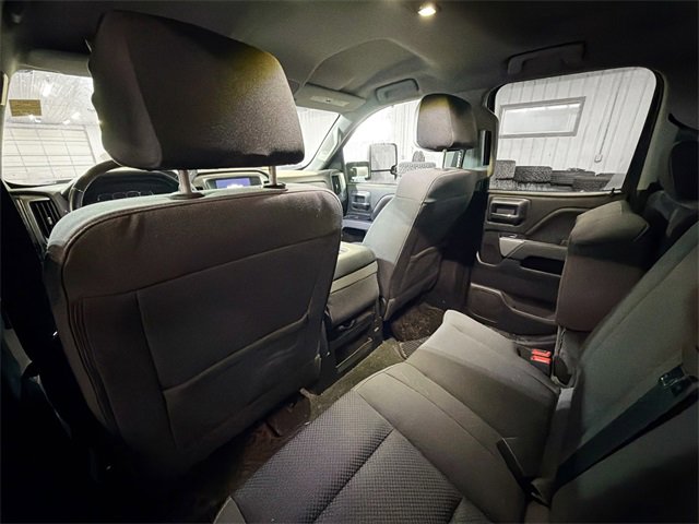 Used 2018 Chevrolet Silverado 1500 LT w/ Midnight Edition image 9