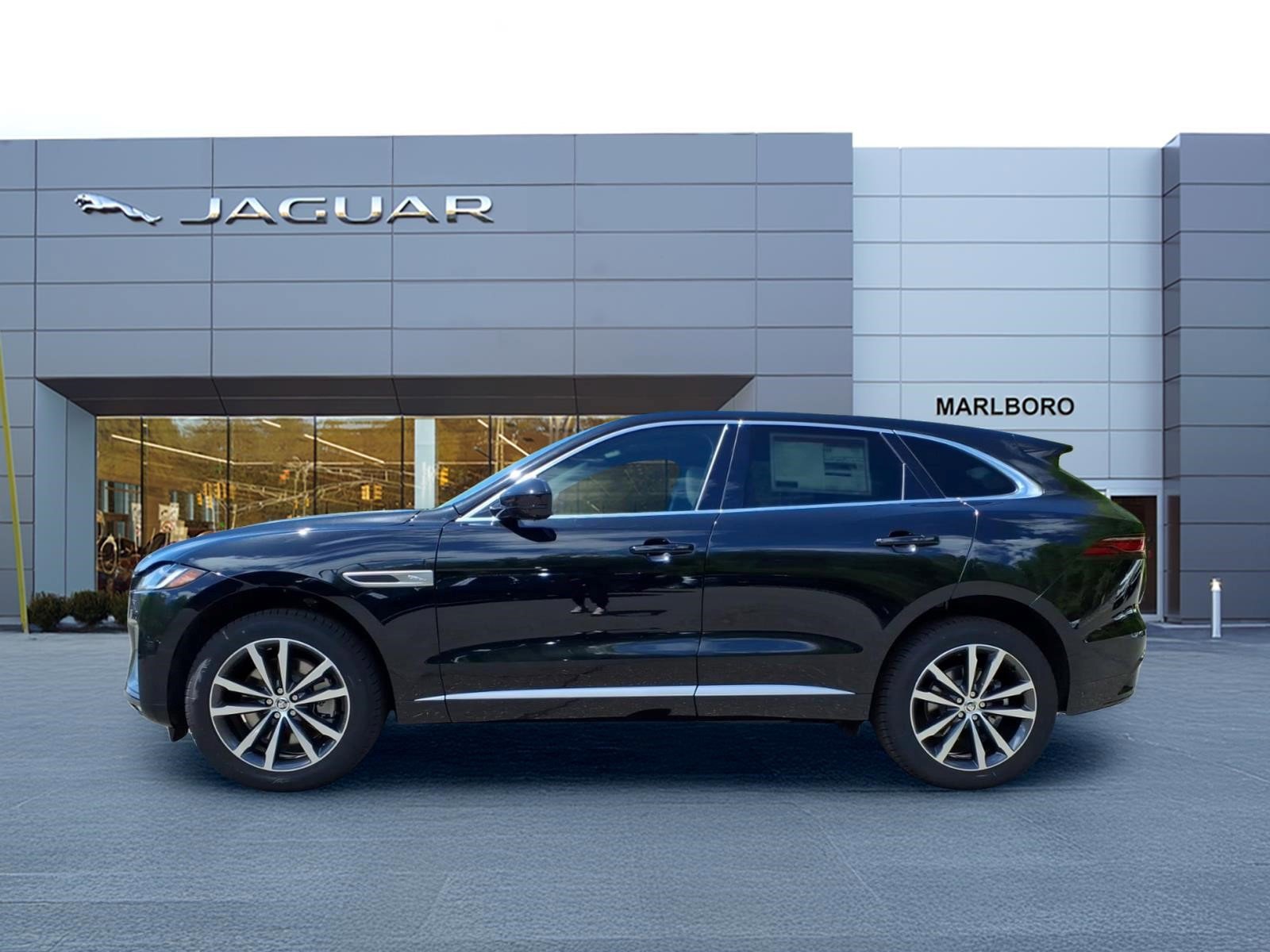 New 2026 Jaguar F-PACE R-Dynamic S AWD/4WD image 6