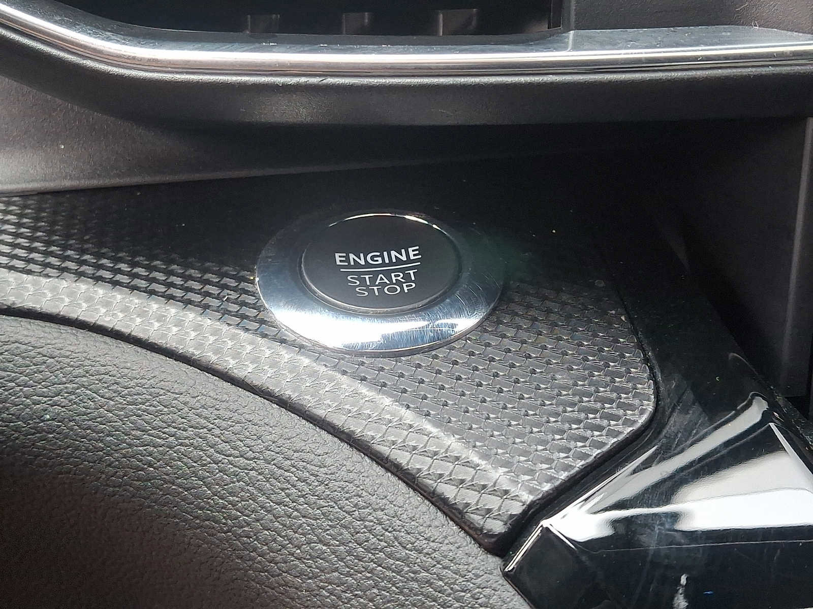 Used 2022 Ford Explorer ST w/ Equipment Group 401A image 24