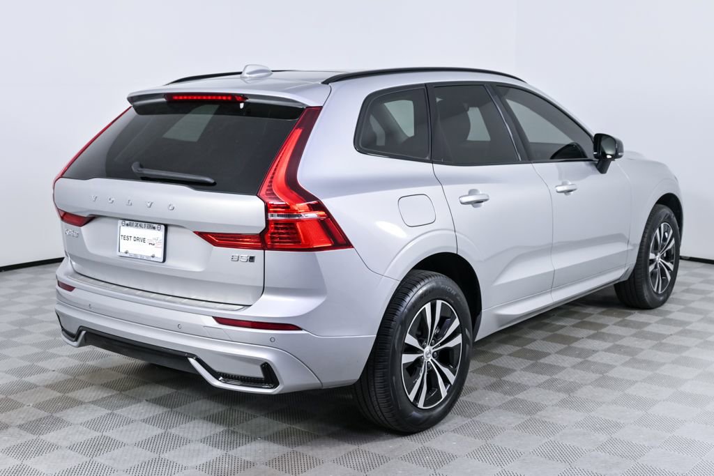 Certified 2024 Volvo XC60 B5 Core w/ Protection Package Premier AWD/4WD image 29