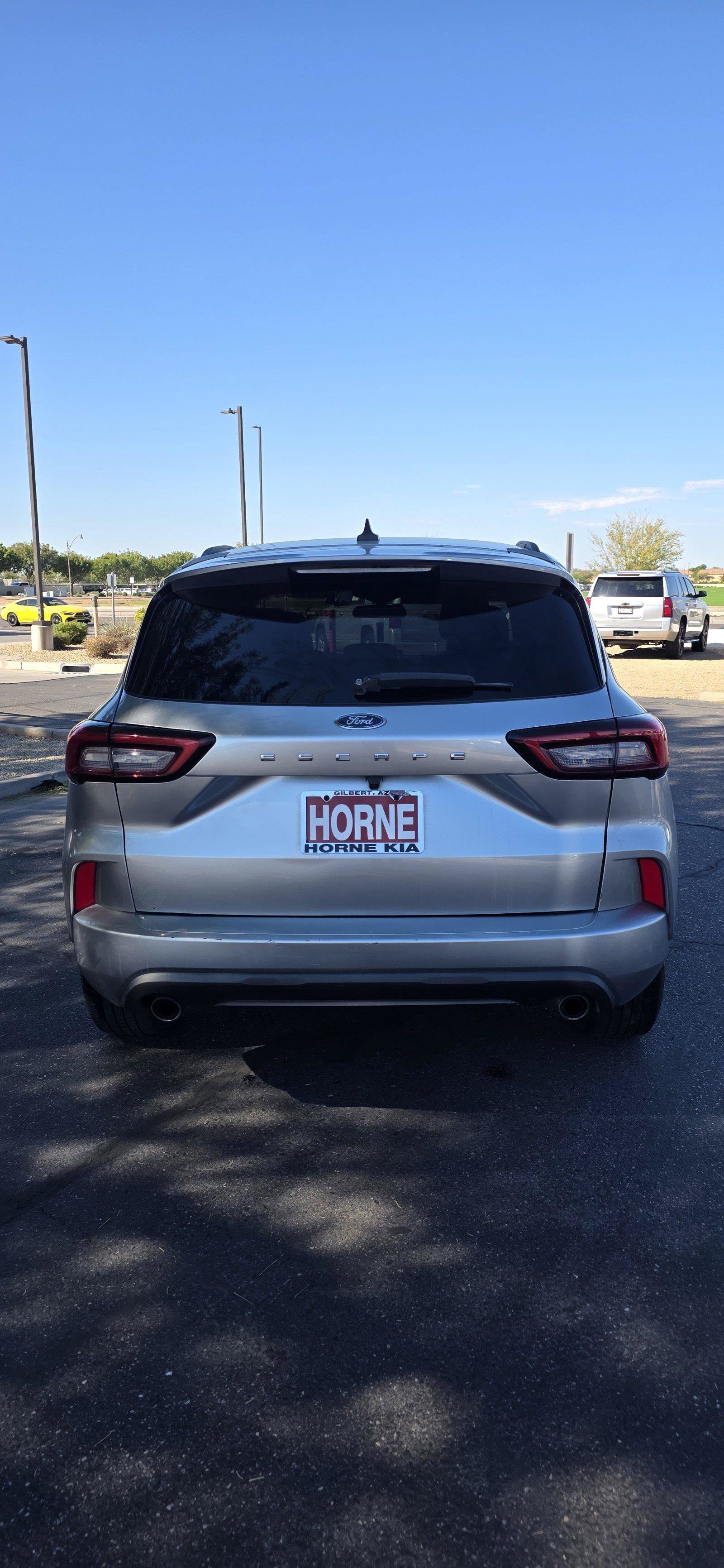 Used 2023 Ford Escape ST-Line FWD image 6