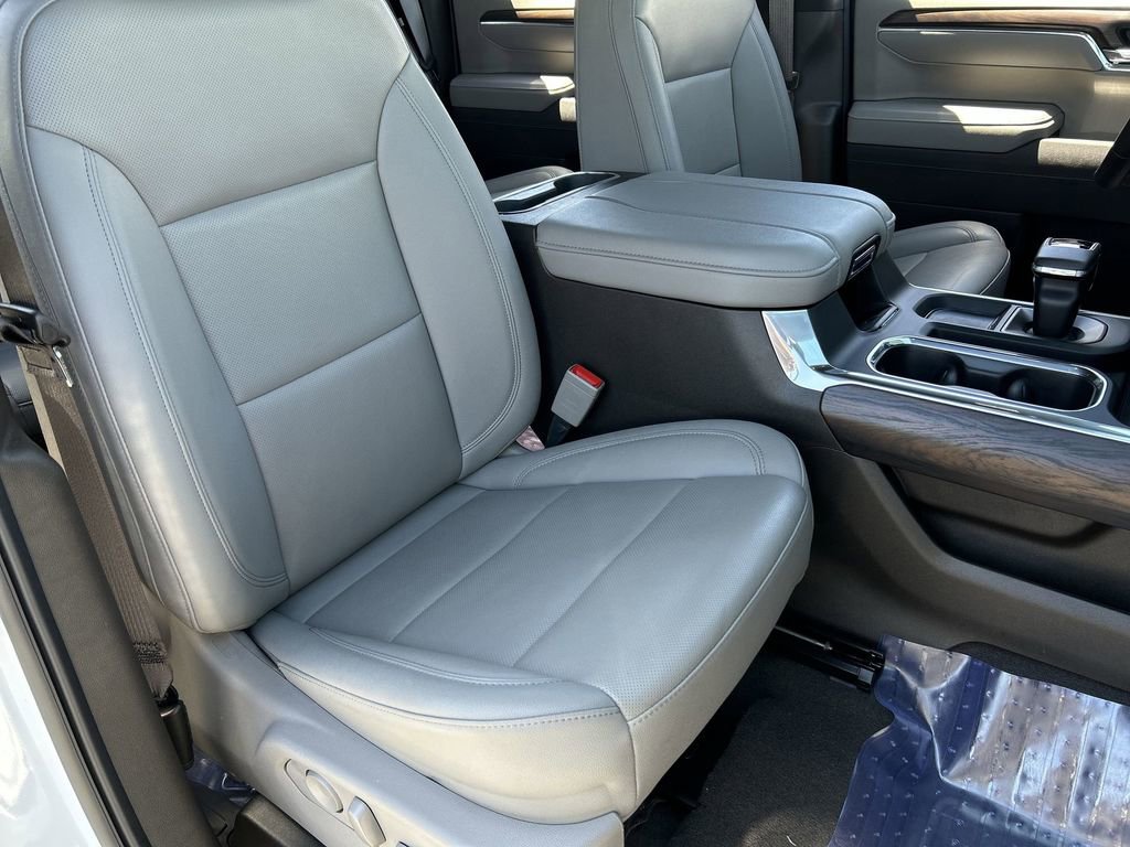 Used 2025 GMC Sierra 1500 SLT w/ SLT Premium Plus Package AWD/4WD image 27