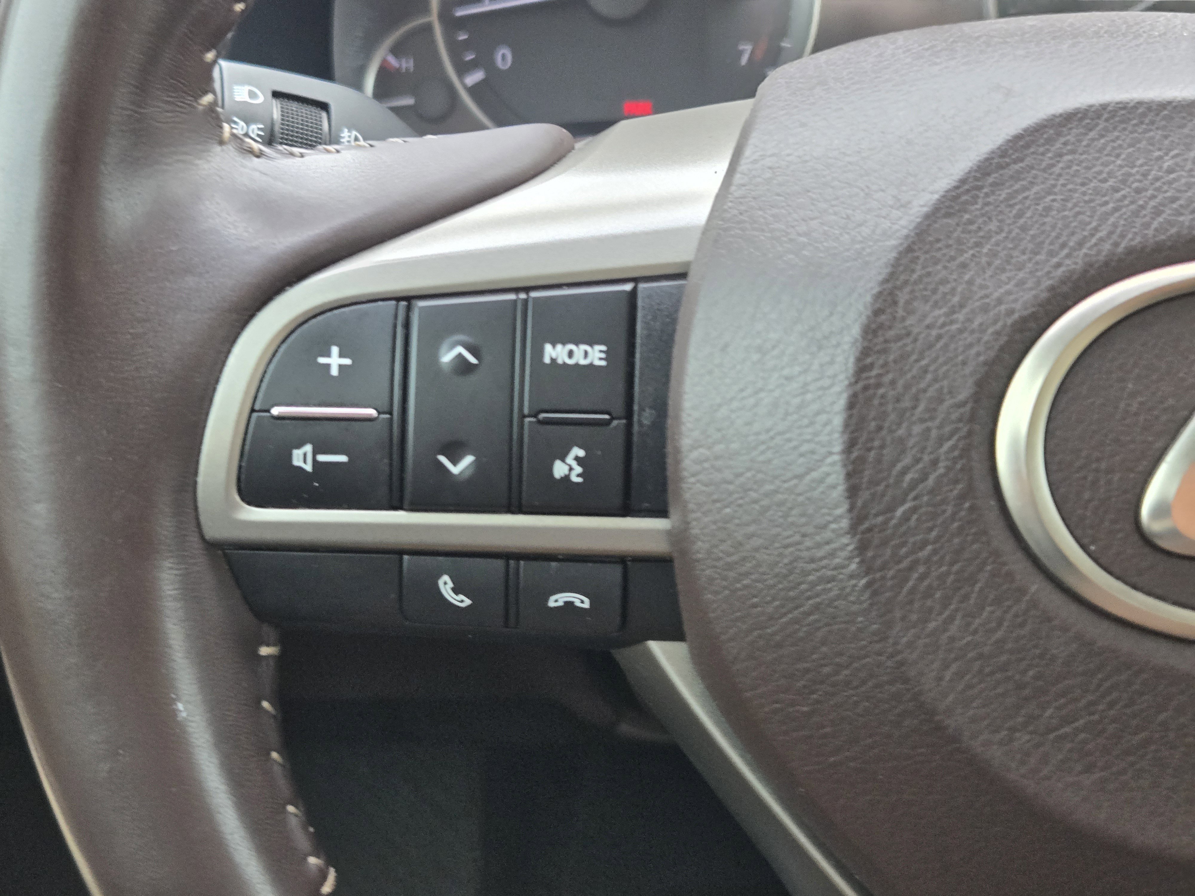 Used 2017 Lexus RX 350 FWD w/ Premium Package image 29