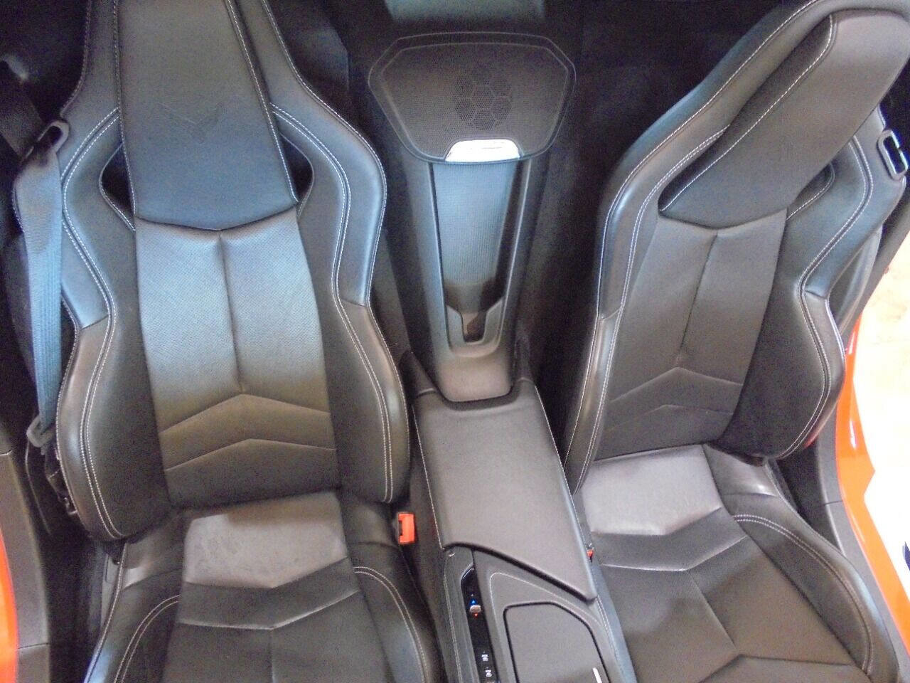 Used 2021 Chevrolet Corvette Stingray Coupe w/ 1LT image 10