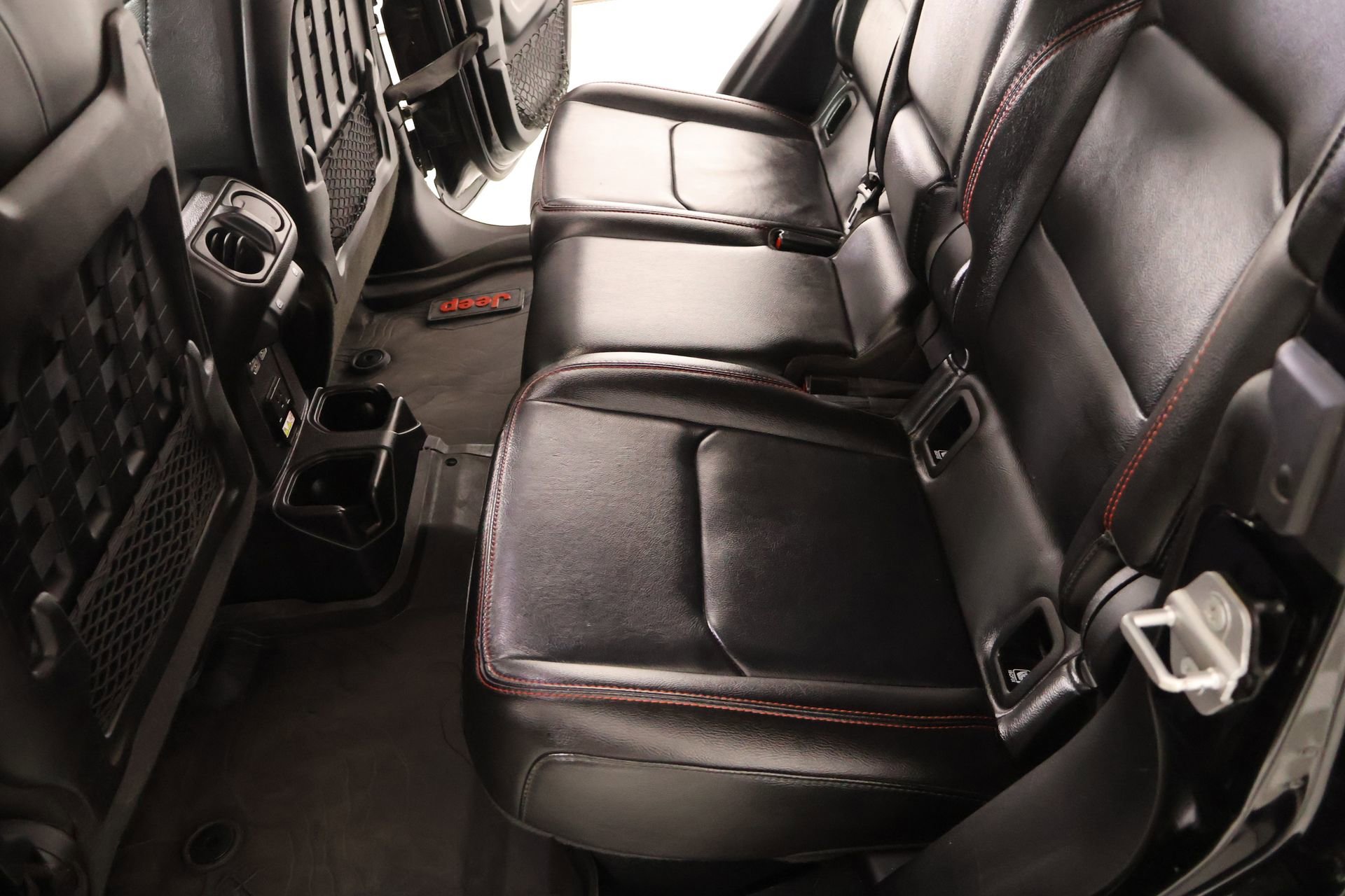 Used 2021 Jeep Gladiator Rubicon image 12