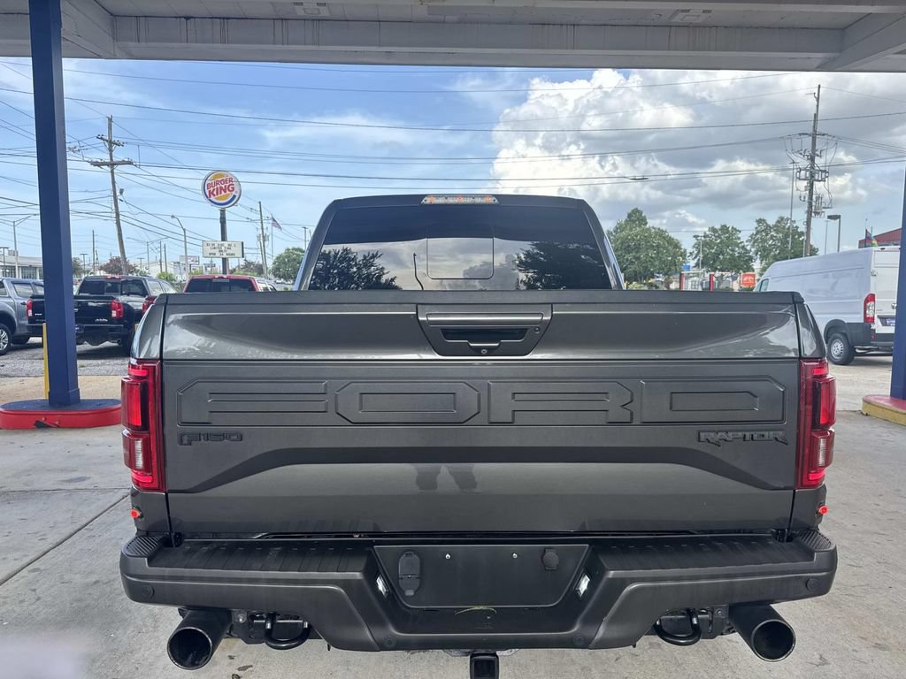 Used 2018 Ford F150 Raptor w/ Equipment Group 802A Luxury AWD/4WD image 8