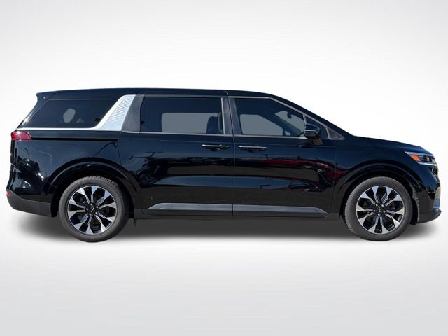 Certified 2024 Kia Carnival EX FWD image 22