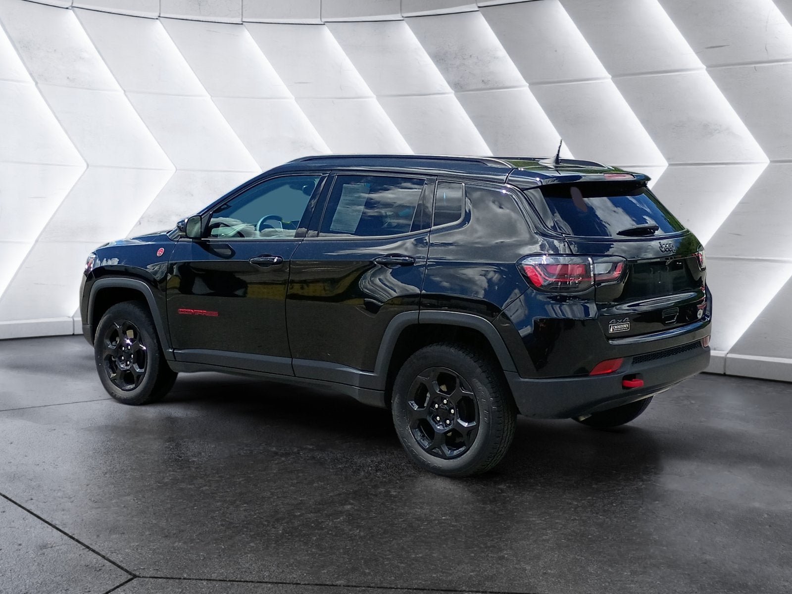 Certified 2023 Jeep Compass Trailhawk w/ Trailhawk Elite Group AWD/4WD image 4