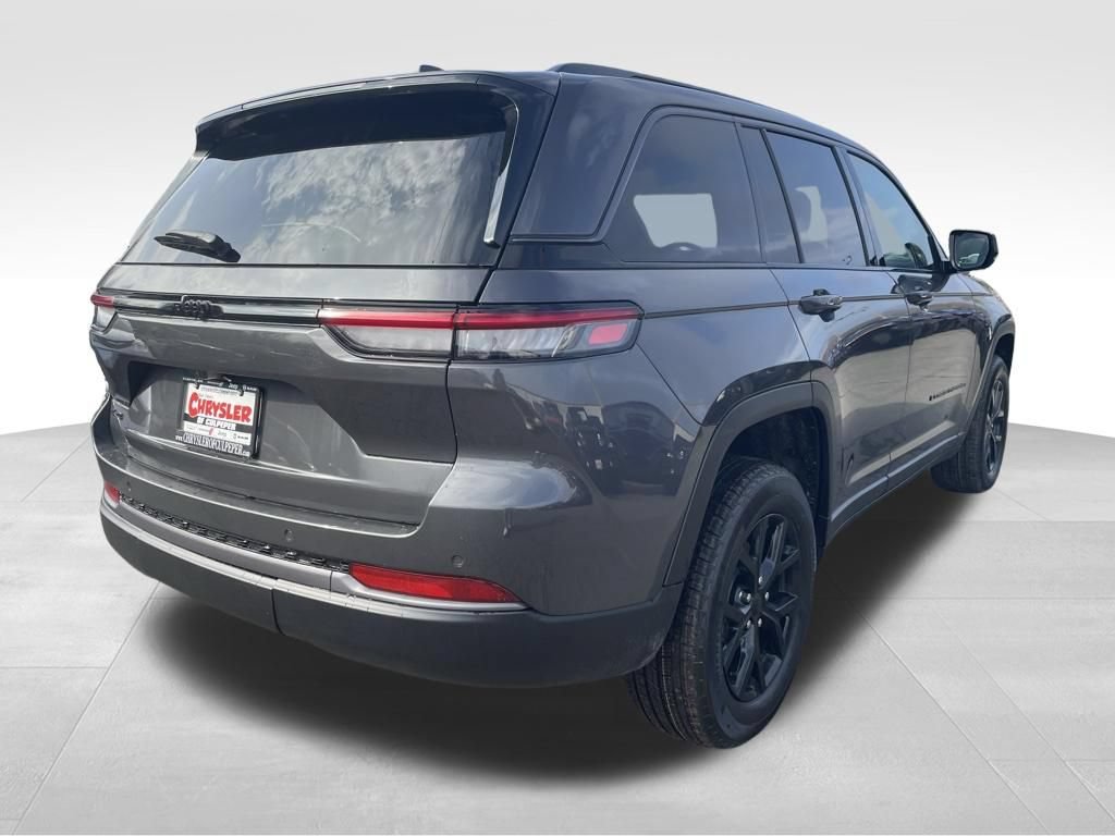 New 2026 Jeep Grand Cherokee Altitude AWD/4WD image 14
