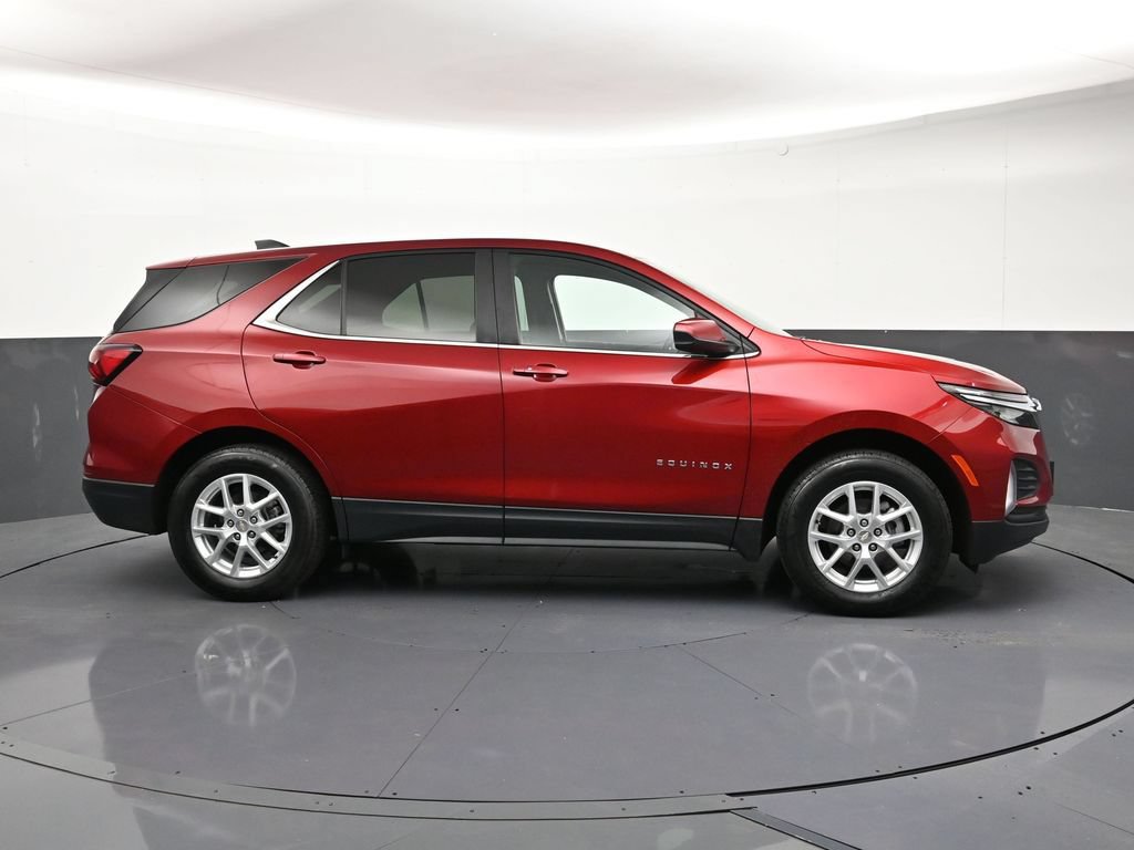 Used 2024 Chevrolet Equinox LT AWD/4WD image 6