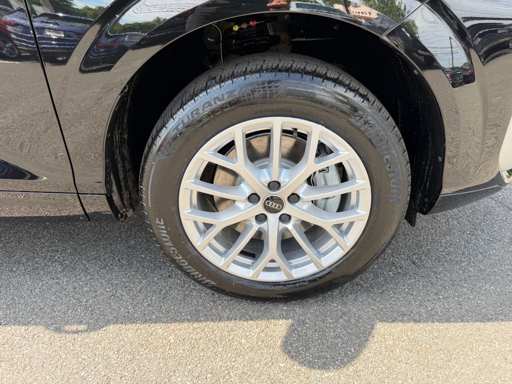 New 2026 Audi Q3 quattro 2.0T AWD/4WD image 11