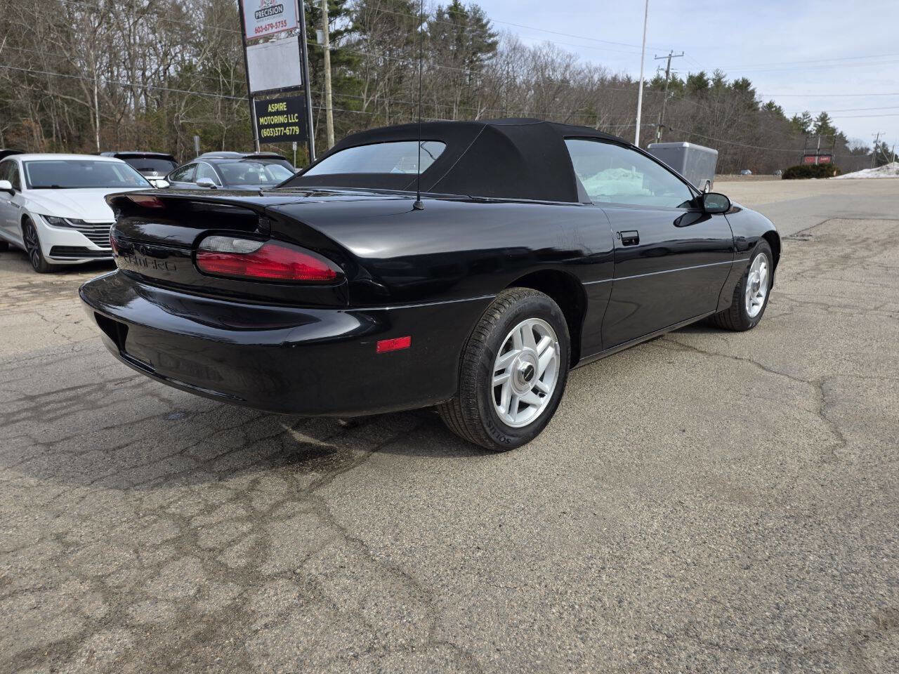 Used 1994 Chevrolet Camaro LT RWD image 8
