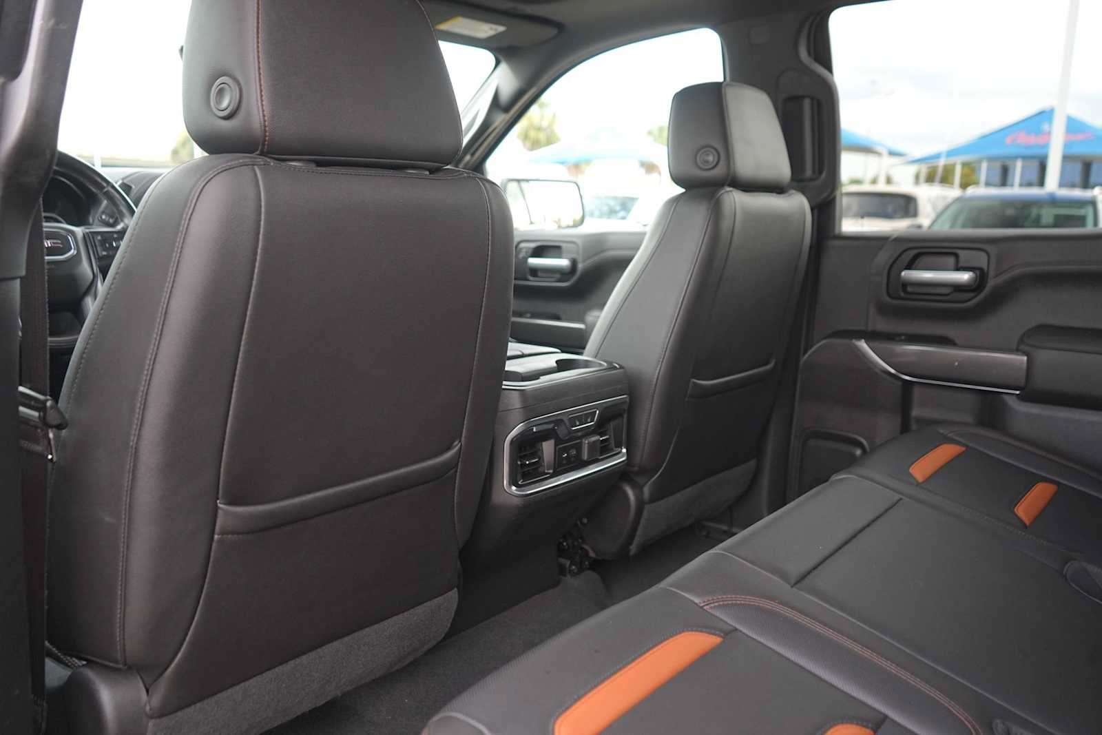Used 2019 GMC Sierra 1500 AT4 w/ Off Road Performance Package AWD/4WD image 13