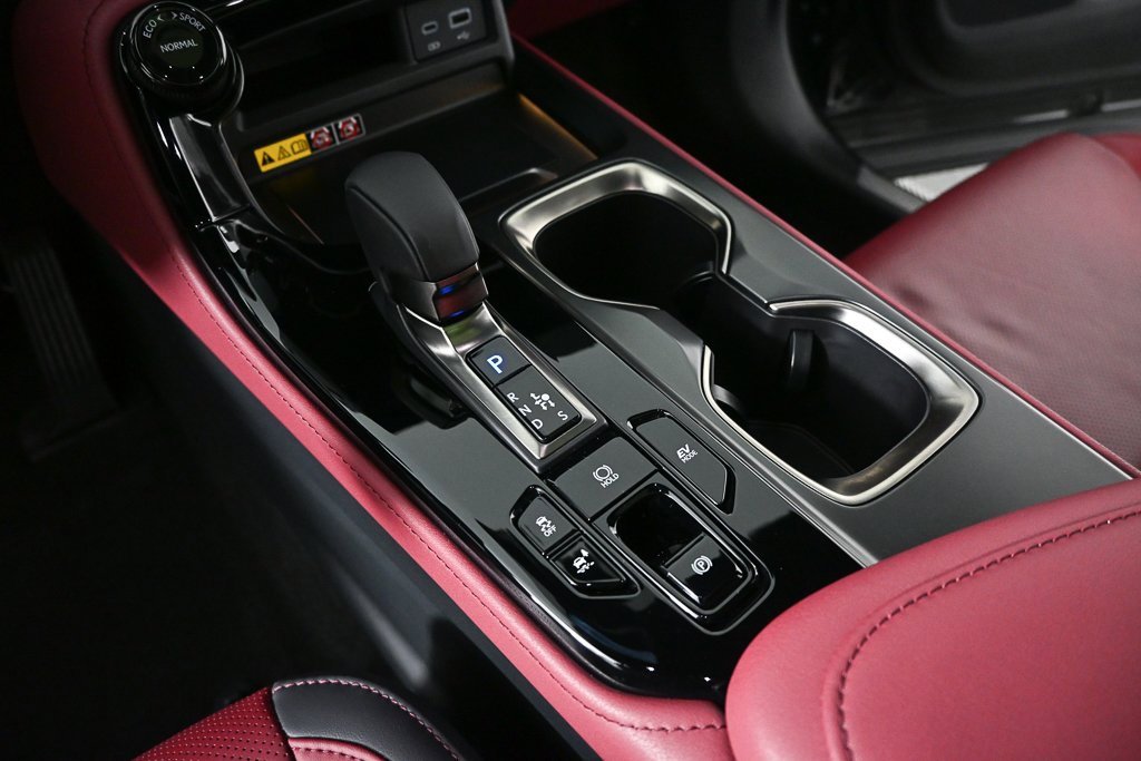 Used 2025 Lexus NX 300h AWD w/ Luxury Package image 14