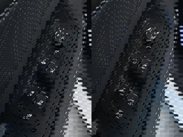 New 2025 Volkswagen Atlas Cross Sport SEL Premium R-Line image 10