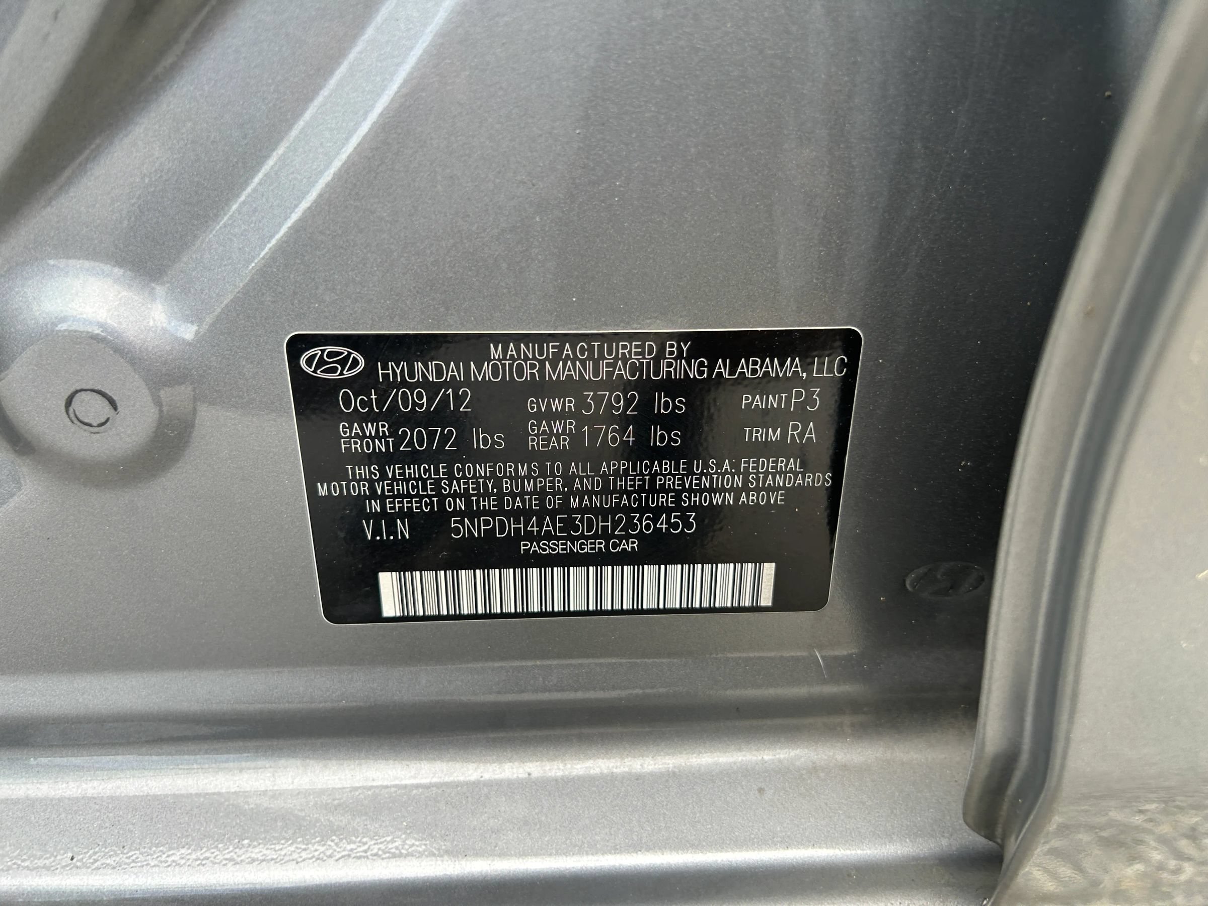 Used 2013 Hyundai Elantra Limited FWD image 17