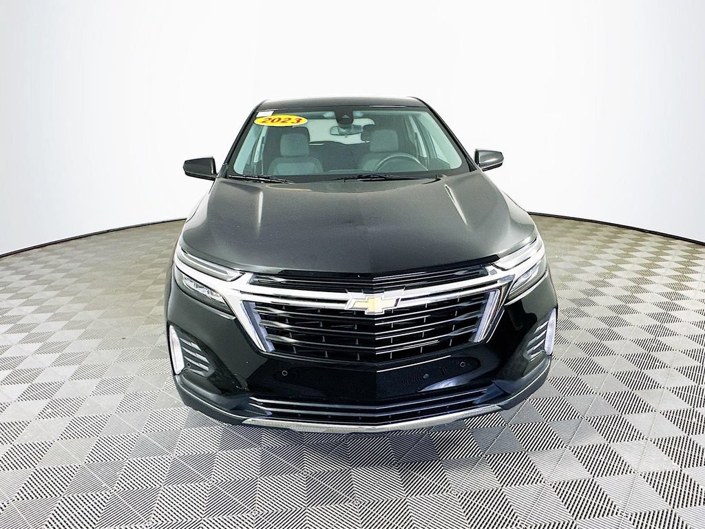 Used 2023 Chevrolet Equinox LT AWD/4WD image 4