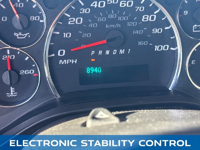 Used 2017 Chevrolet Express 3500 RWD image 16