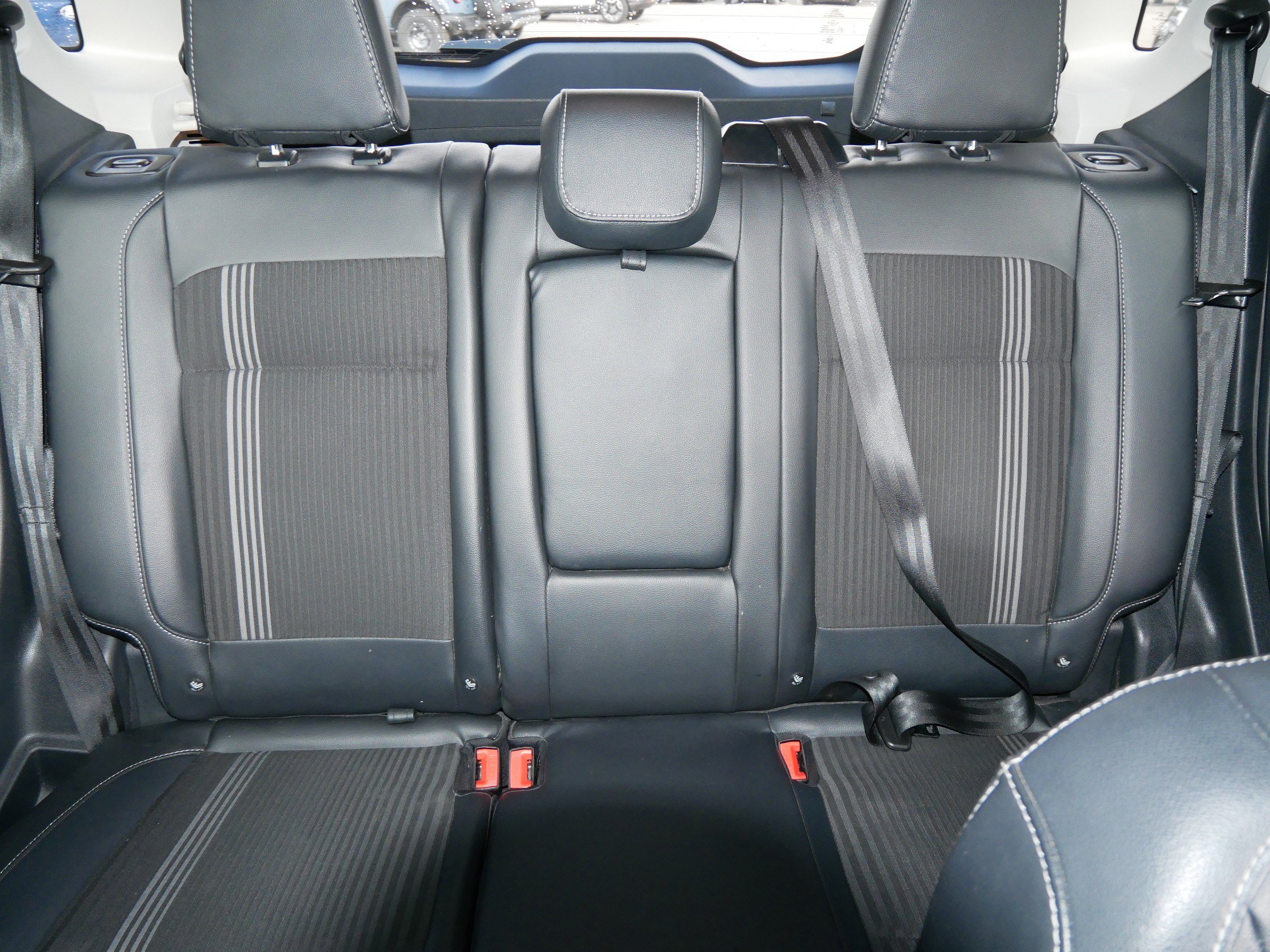 Certified 2020 Ford EcoSport SES image 13