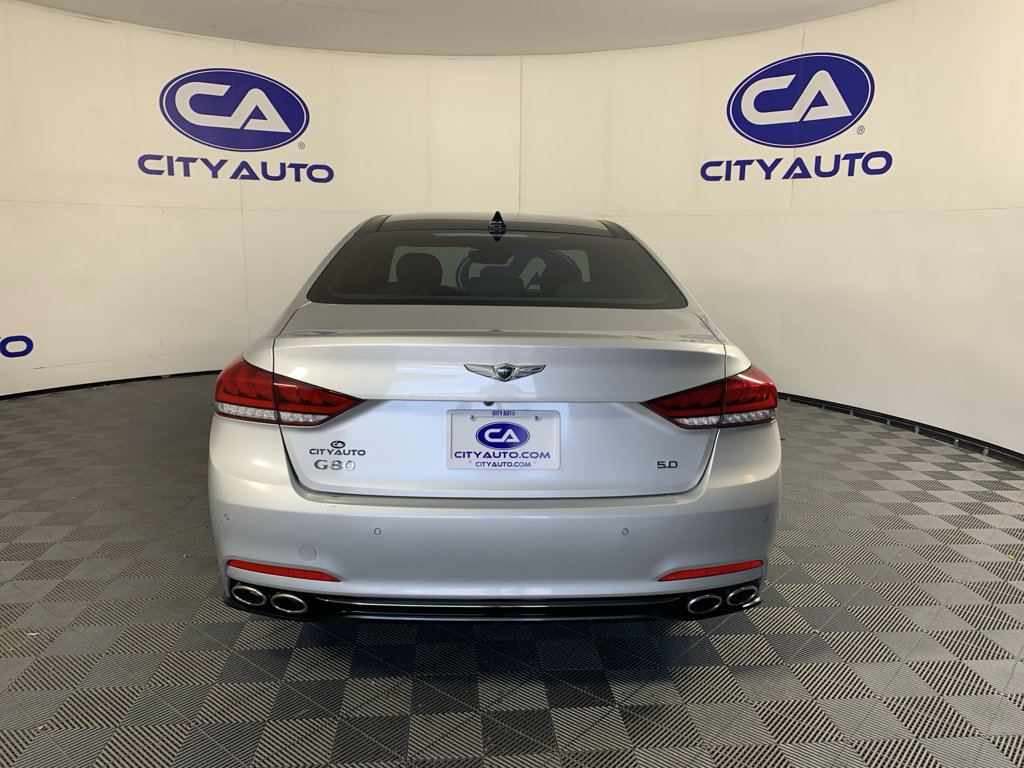 Used 2019 Genesis G80 5.0 Ultimate RWD image 4