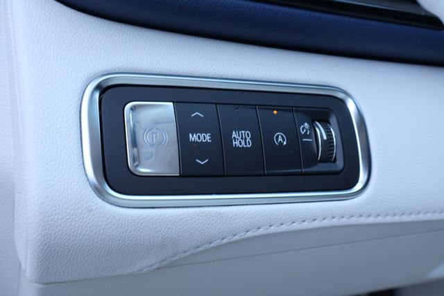 New 2026 Buick Enclave Avenir w/ Super Cruise Package FWD image 23