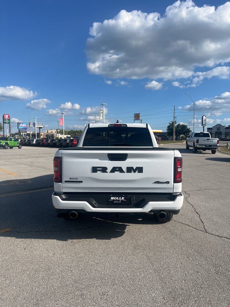 New 2026 RAM 1500 4x4 Crew Cab image 4