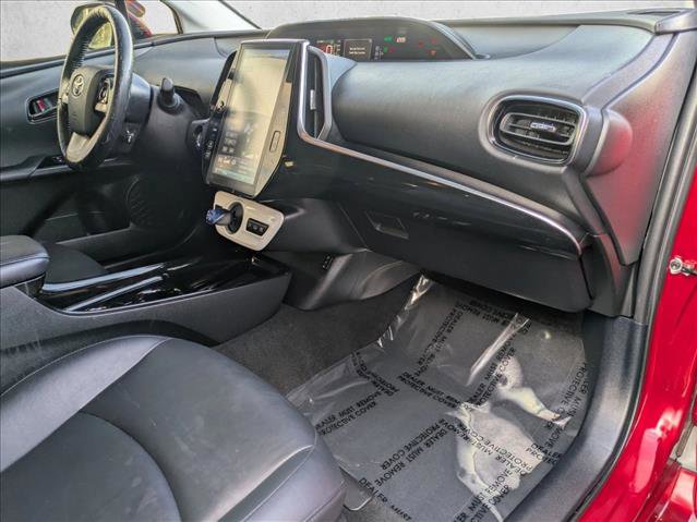 Used 2018 Toyota Prius Prime Premium image 21
