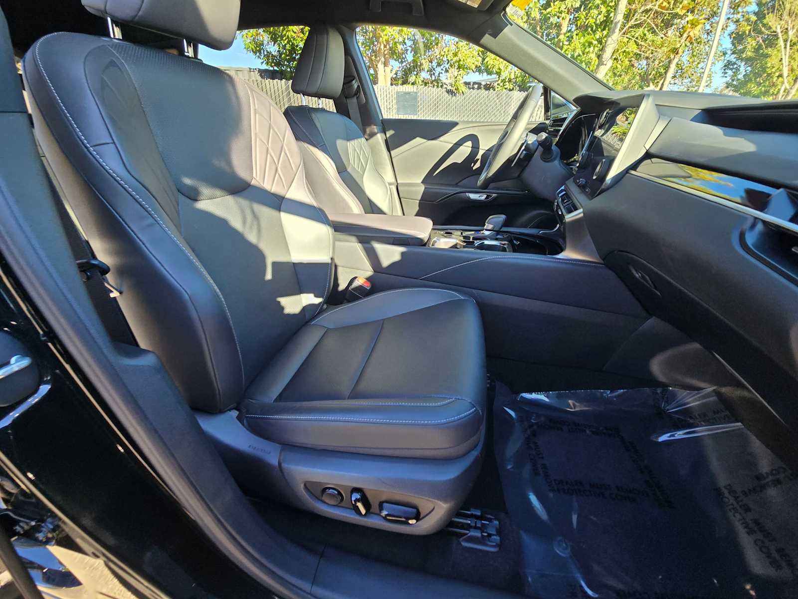 Used 2024 Lexus RX 350 FWD image 11