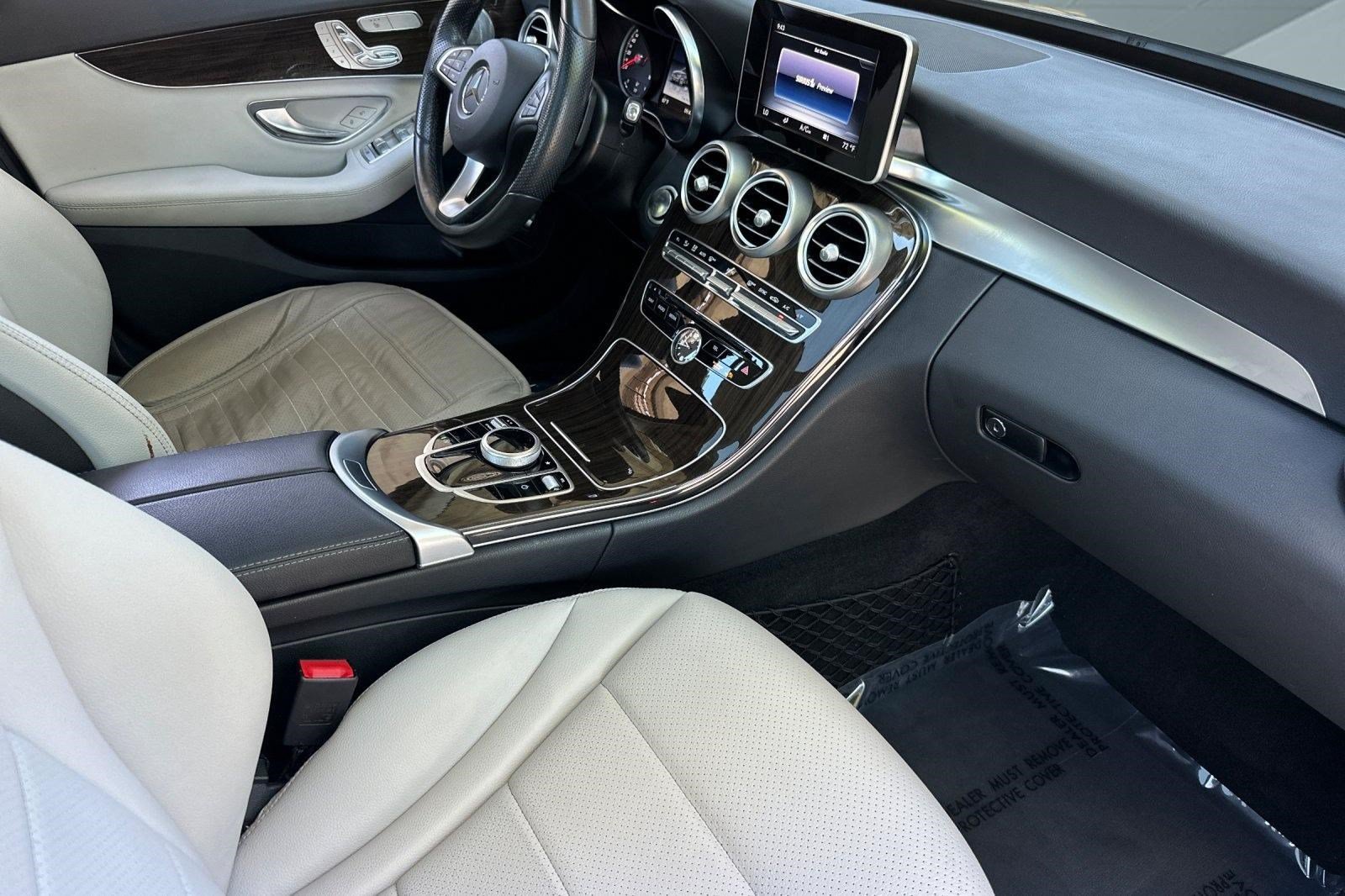 Used 2017 Mercedes-Benz C 300 Sedan image 35