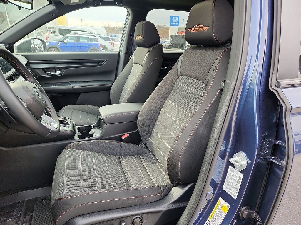 Used 2026 Honda CR-V TrailSport image 8