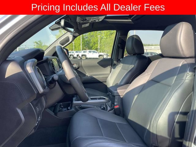 Certified 2022 Toyota Tacoma TRD Off-Road w/ TRD Premium Off Road Package AWD/4WD image 19