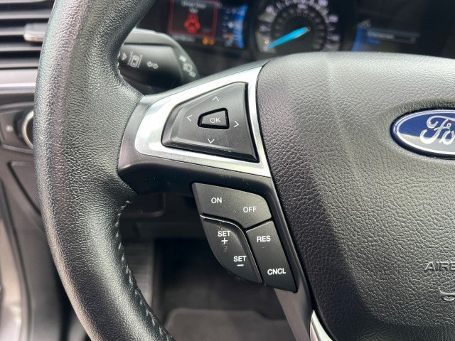 Certified 2022 Ford Edge Titanium AWD/4WD image 14