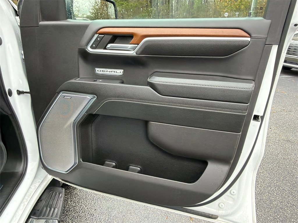 Used 2023 GMC Sierra 1500 Denali w/ Technology Package image 14