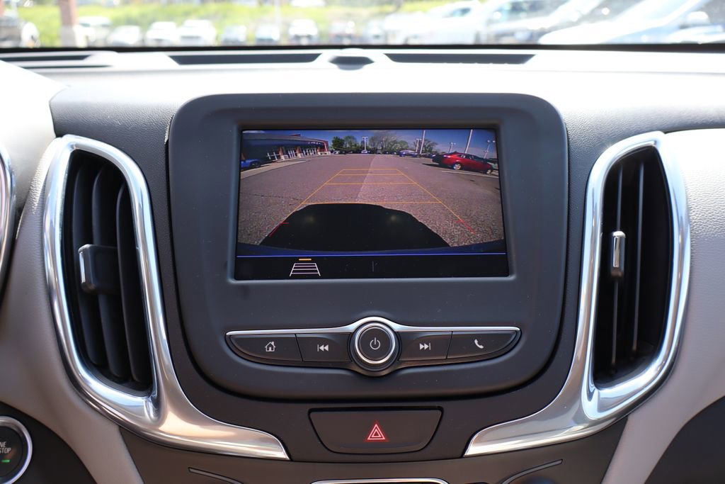 Used 2020 Chevrolet Equinox LS w/ LS Convenience Package FWD image 20