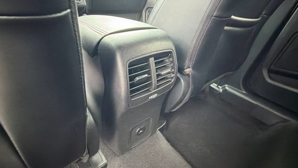 Used 2025 Ford Escape ST-Line FWD image 16