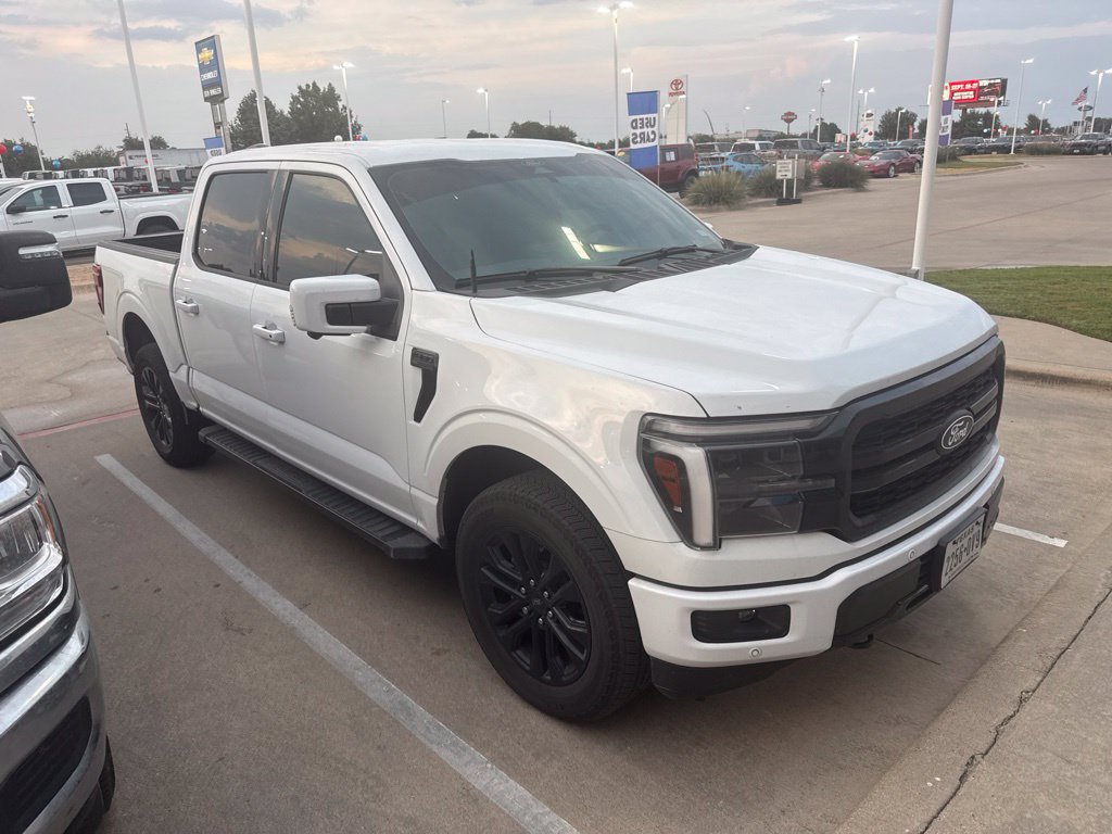 Used 2025 Ford F150 Lariat w/ Equipment Group 501A Mid AWD/4WD image 4