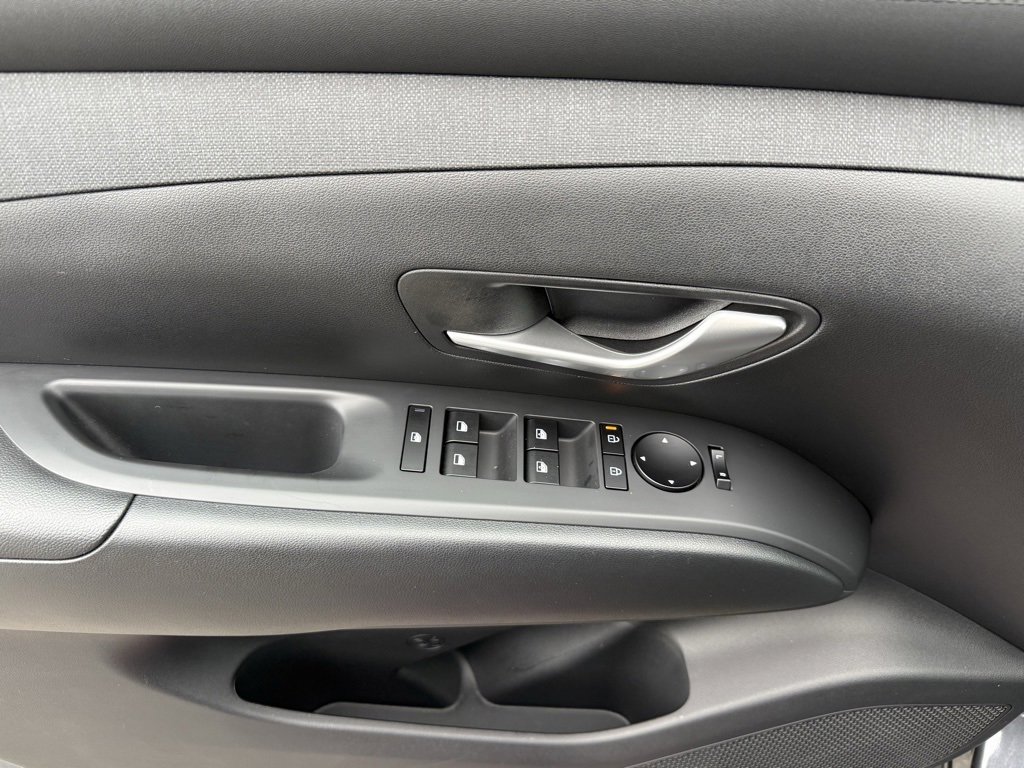 Certified 2025 Hyundai Tucson SEL image 18