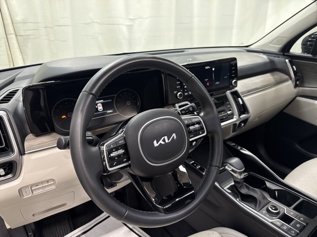 Certified 2023 Kia Sorento X-Line EX AWD/4WD image 27