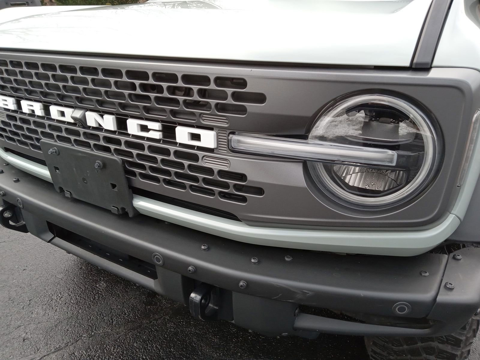 Used 2021 Ford Bronco Badlands image 7