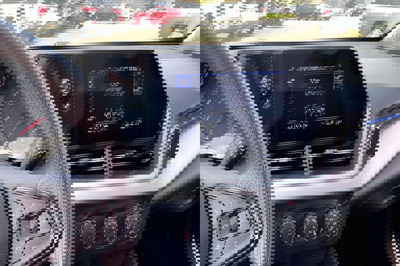 Used 2024 Chevrolet Trax LS w/ LS Convenience Package image 6