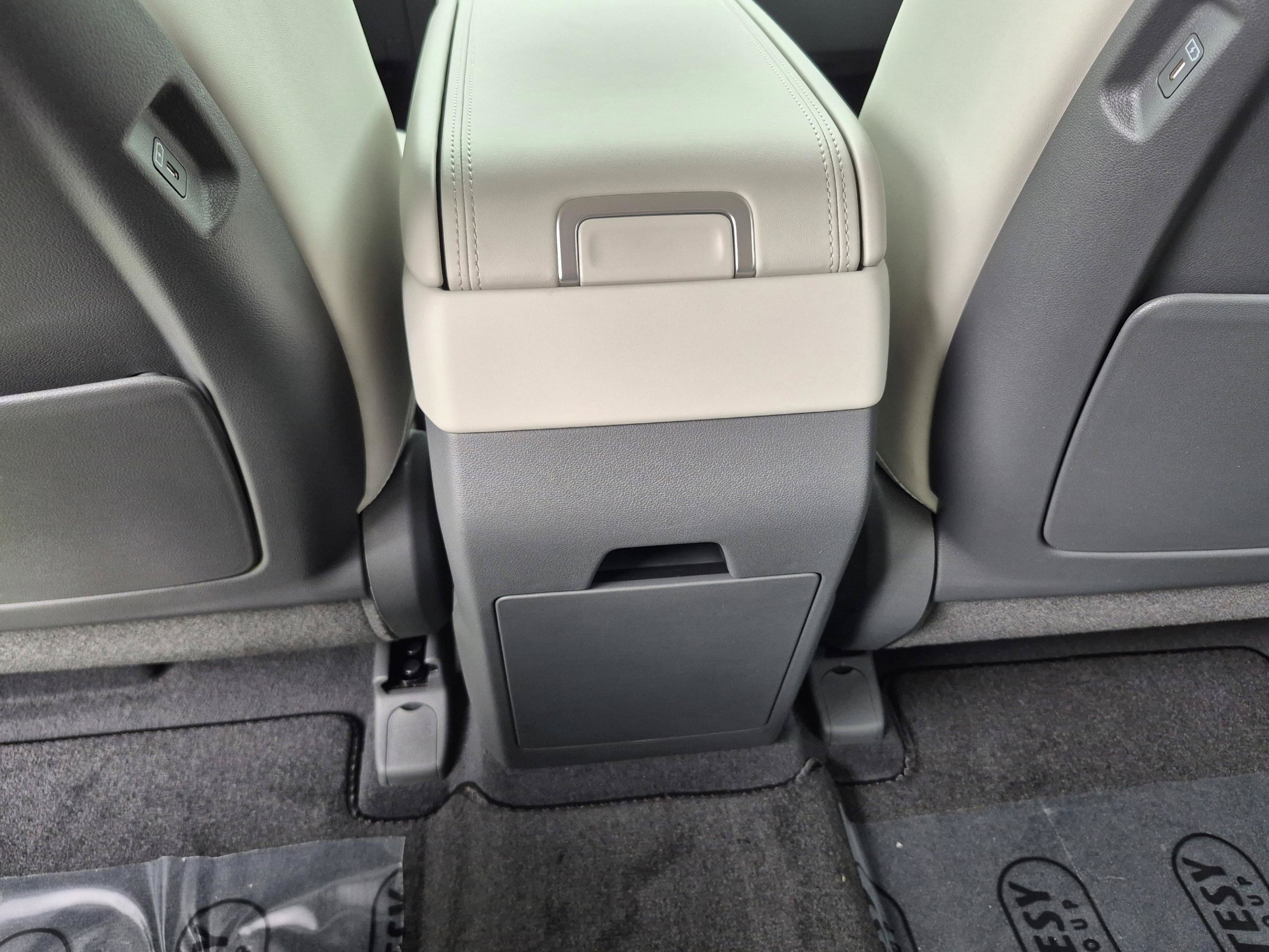 New 2026 Hyundai Santa Fe SEL FWD image 22