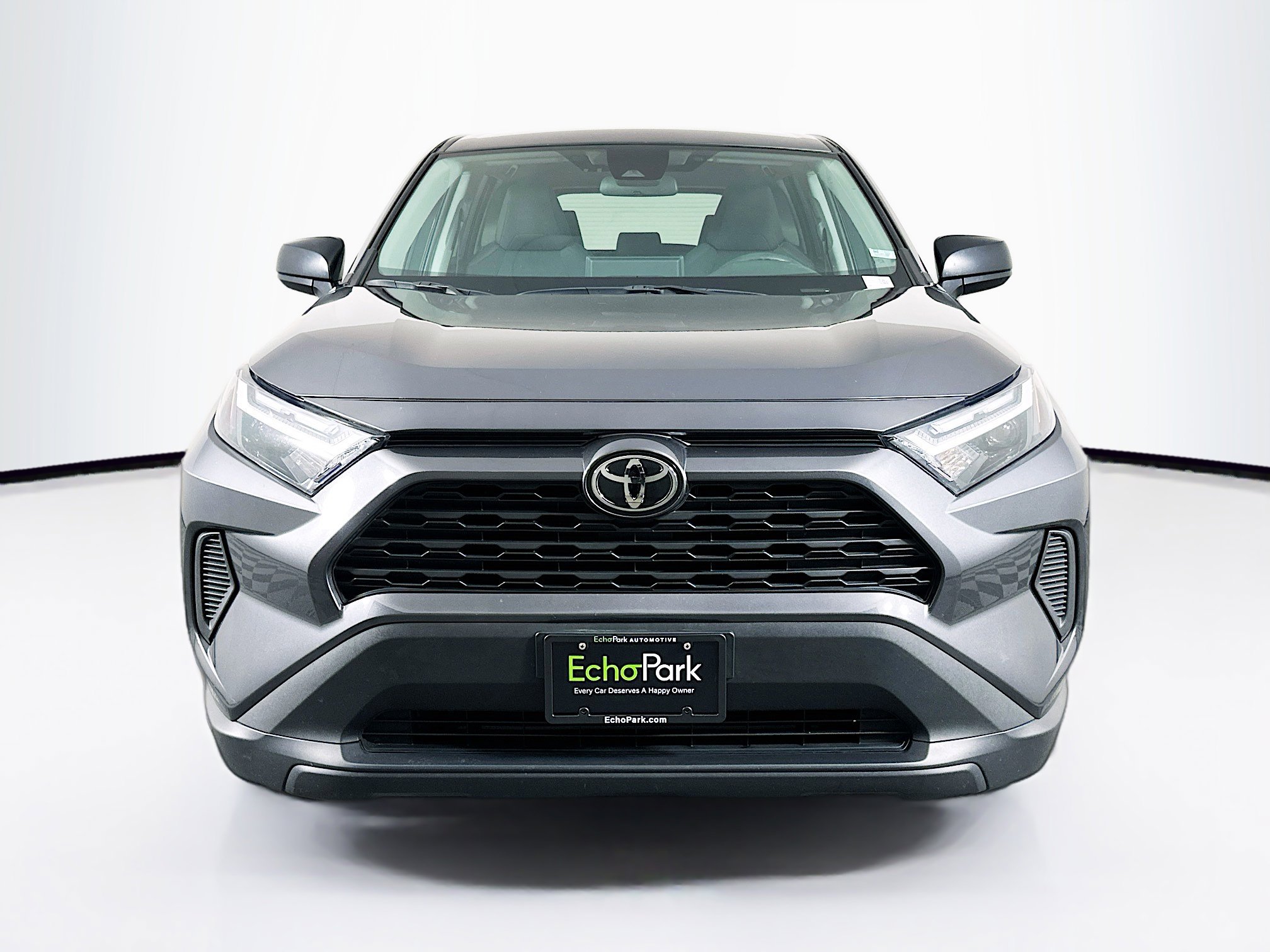 Used 2024 Toyota RAV4 LE image 2