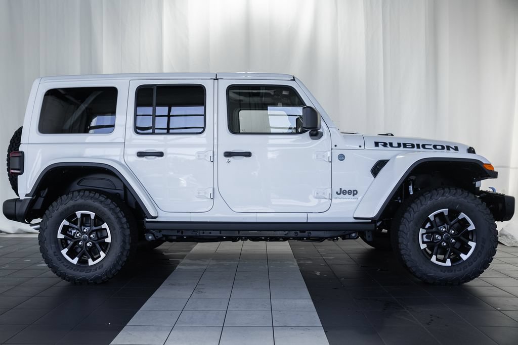 New 2025 Jeep Wrangler Unlimited Rubicon 4xe AWD/4WD image 3