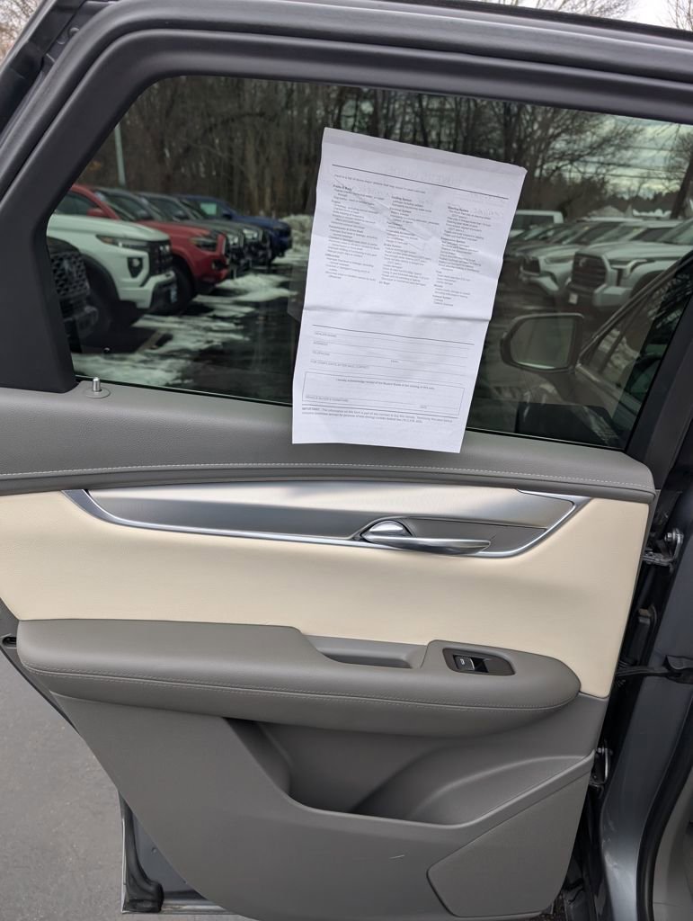 Used 2021 Cadillac XT5 Premium Luxury image 14