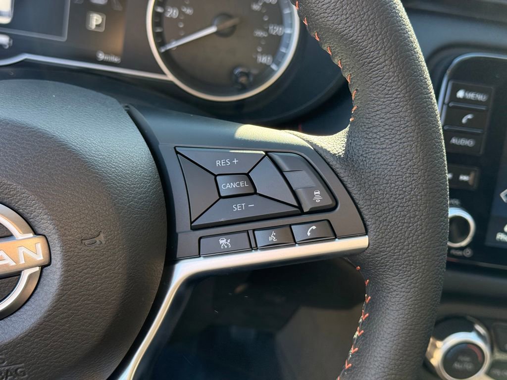 New 2025 Nissan Versa SR w/ Trunk Package image 8