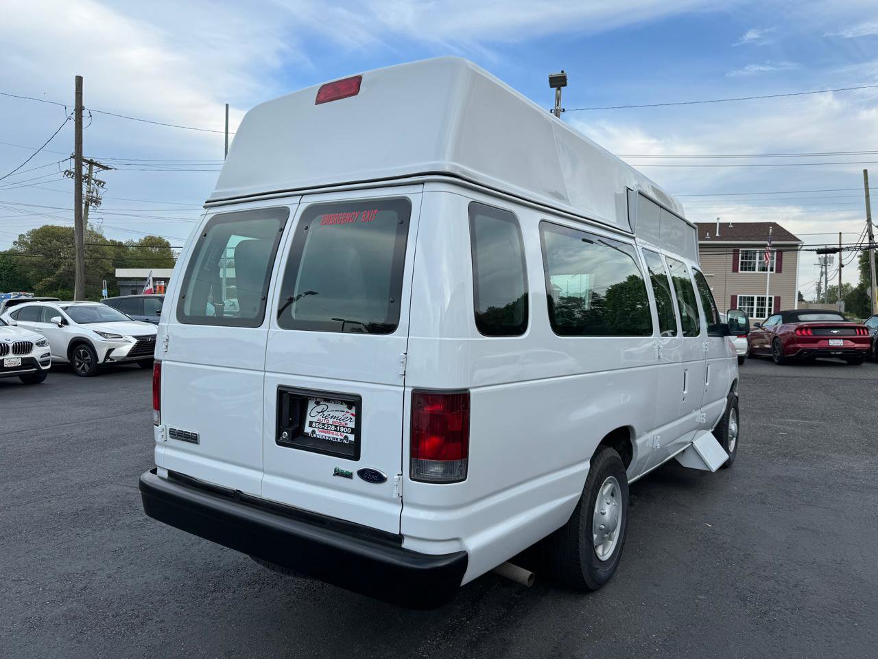 Used 2009 Ford E-250 and Econoline 250 Extended RWD image 5