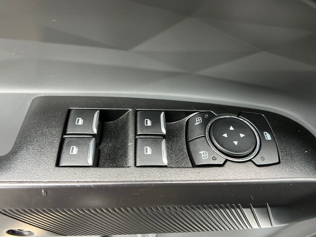 Used 2025 Ford Maverick XLT w/ Black Appearance Package image 12