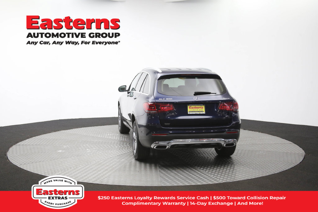 Used 2021 Mercedes-Benz GLC 300 4MATIC image 40