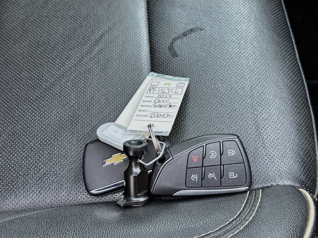 Used 2023 Chevrolet Suburban Premier AWD/4WD image 38