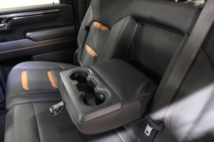 Used 2025 GMC Sierra 2500 AT4 AWD/4WD image 24